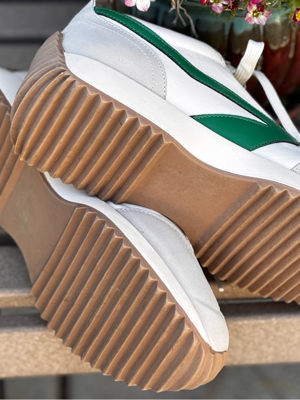Women’s Cream and Green Retro Trainer Sneakers - Picture 4 of 6